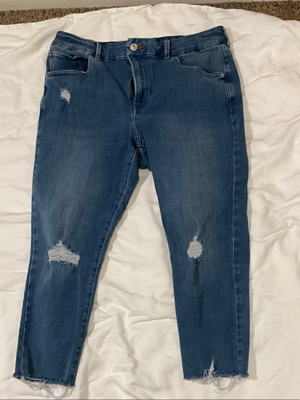 👖 Express High-Rise Cropped Skinny Jeans — Ultra Hyper Stretch Denim 👖